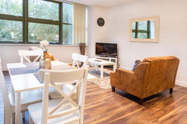 City Stay Apartments - Centro Milton Keynes Dış mekan fotoğraf