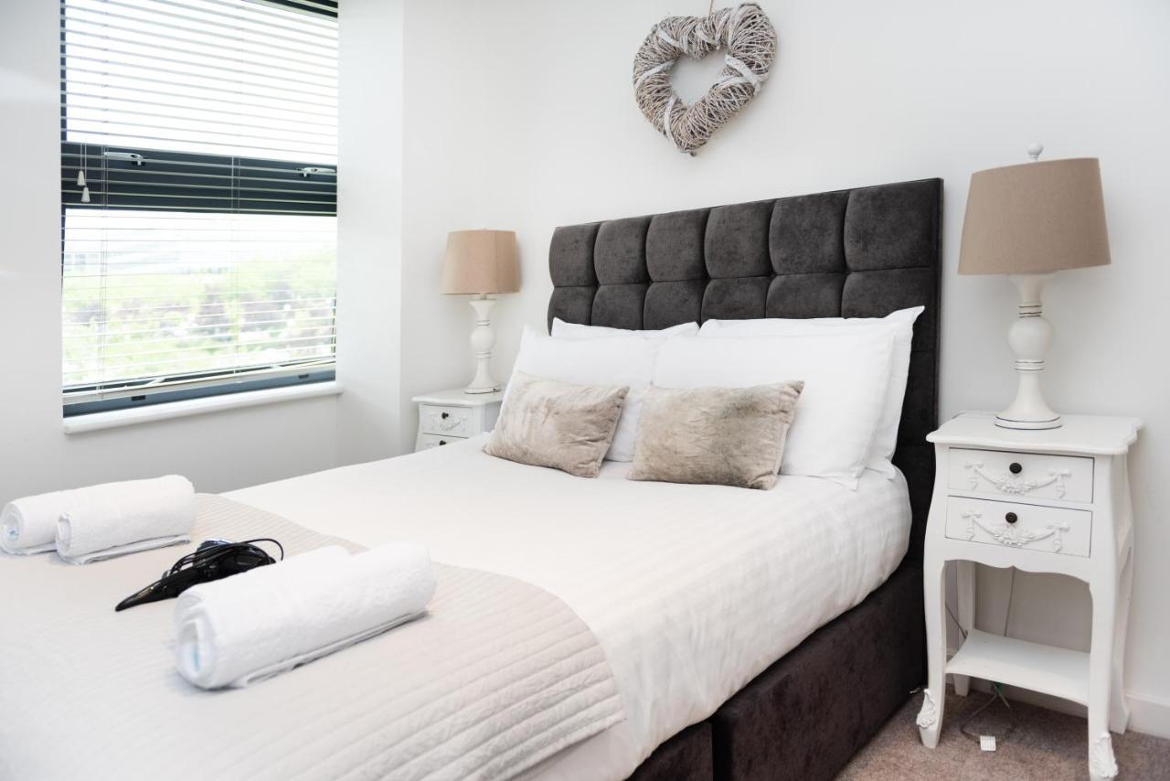 City Stay Apartments - Centro Milton Keynes Dış mekan fotoğraf