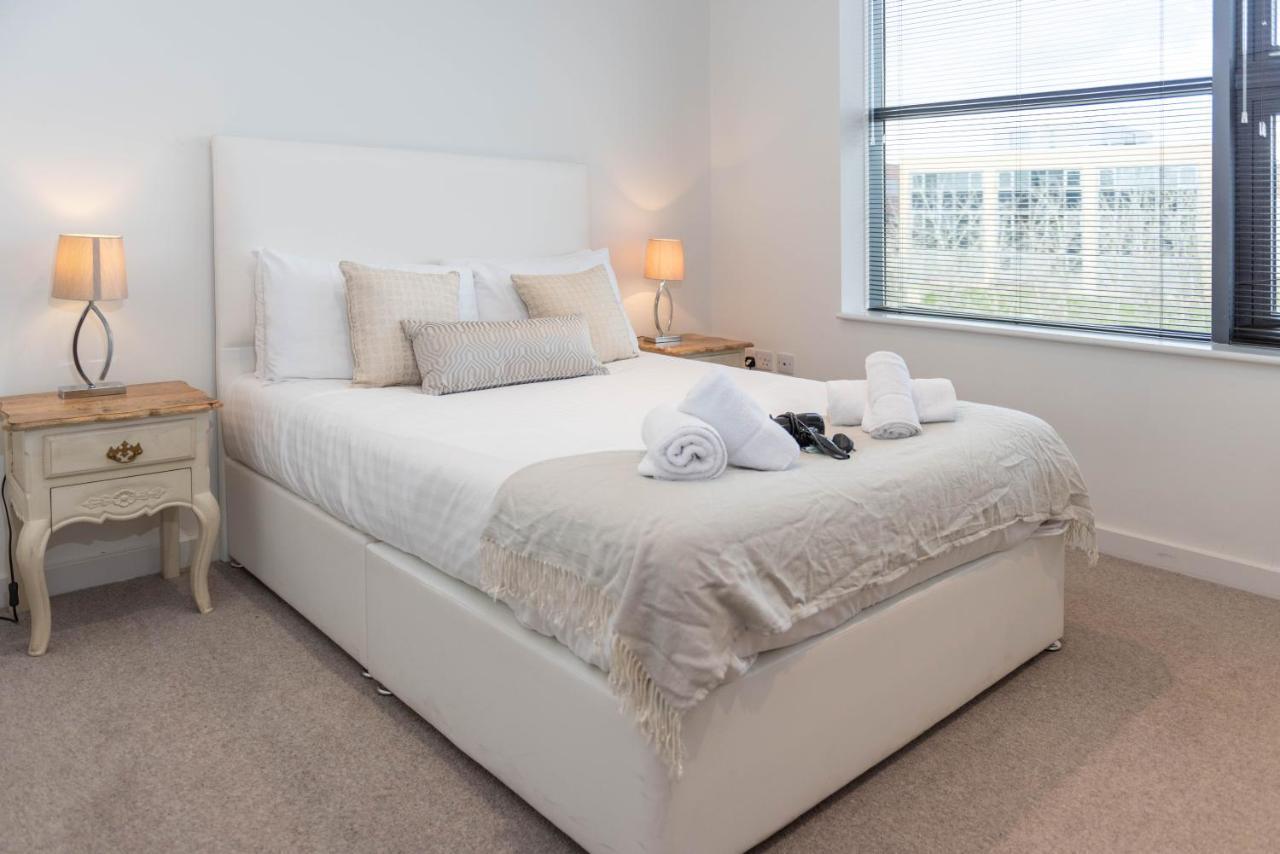 City Stay Apartments - Centro Milton Keynes Dış mekan fotoğraf