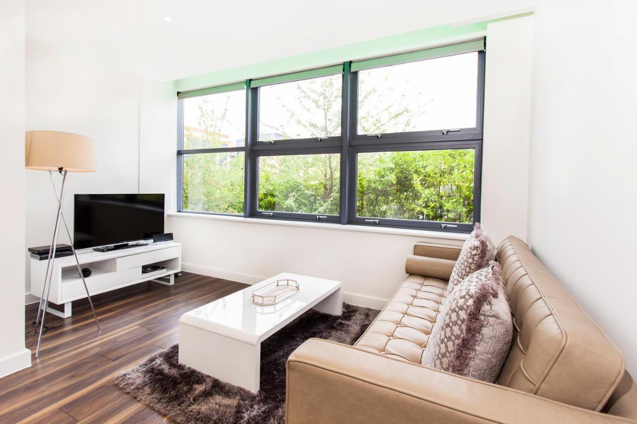 City Stay Apartments - Centro Milton Keynes Dış mekan fotoğraf