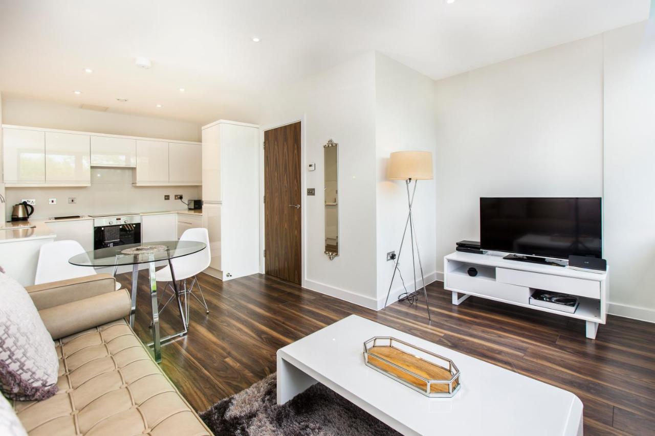 City Stay Apartments - Centro Milton Keynes Dış mekan fotoğraf
